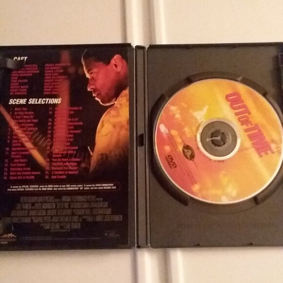 Two Films: Out of Time & The Rundown - Picture 3 of 7